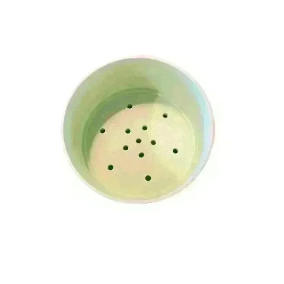 NEW 3D Printed Short Round Plant/Flower Pot with Drainage Tray in Light Green - Picture 4 of 5